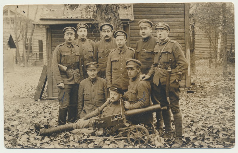 foto, Tartu?, Sakala Partisanide Pataljon, kuulipildujate roodu III rühm, 1919, foto W. Terras