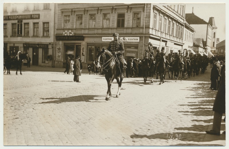 foto, Tartu, ratsaväelaste kolonn, 01.05.1930