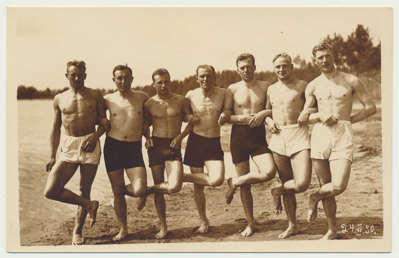 foto, Värska sõjaväelaager, ajateenijad puhkehetkel, 11.07.1930