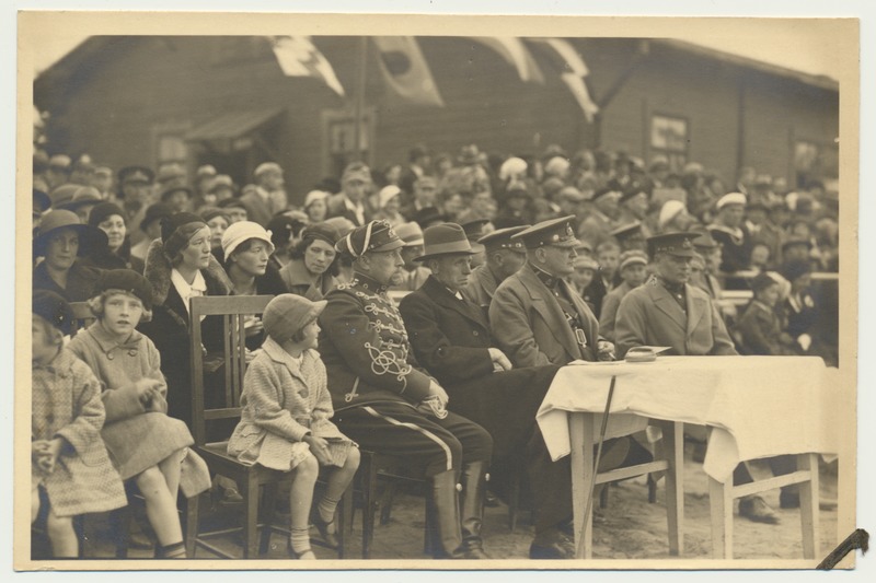 foto, Tartu, grupp, vasakult 4. ratsarügemendi ülem P. Bassen-Spiller, 1931