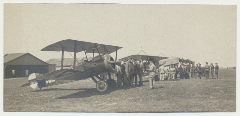 foto, Eesti Vabadussõda, lennuk N-6616, grupp, suvi 1919, foto Parikas