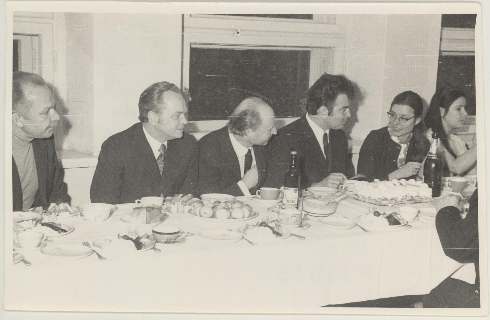 Direktor Vaike Tiigi 50-aasta juubeli tähistamine 6.detsembril (tegelikult 22.november) 1971.