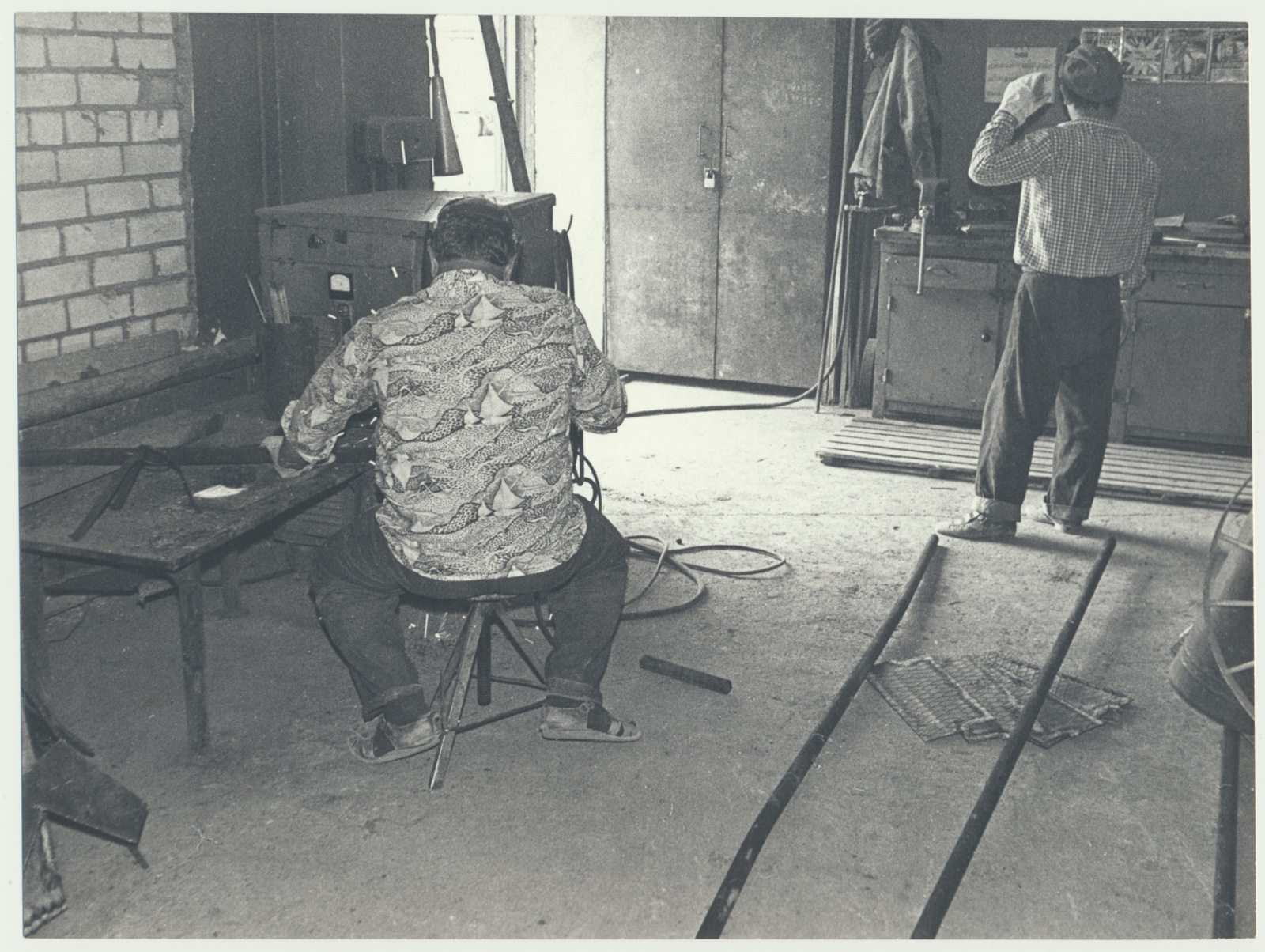 foto, Viljandi, Tallinna Laustekstiili Teadus- ja Tootmiskoondise Mistra Viljandi Eksperimentaalvabrik, sisevaade, 1983