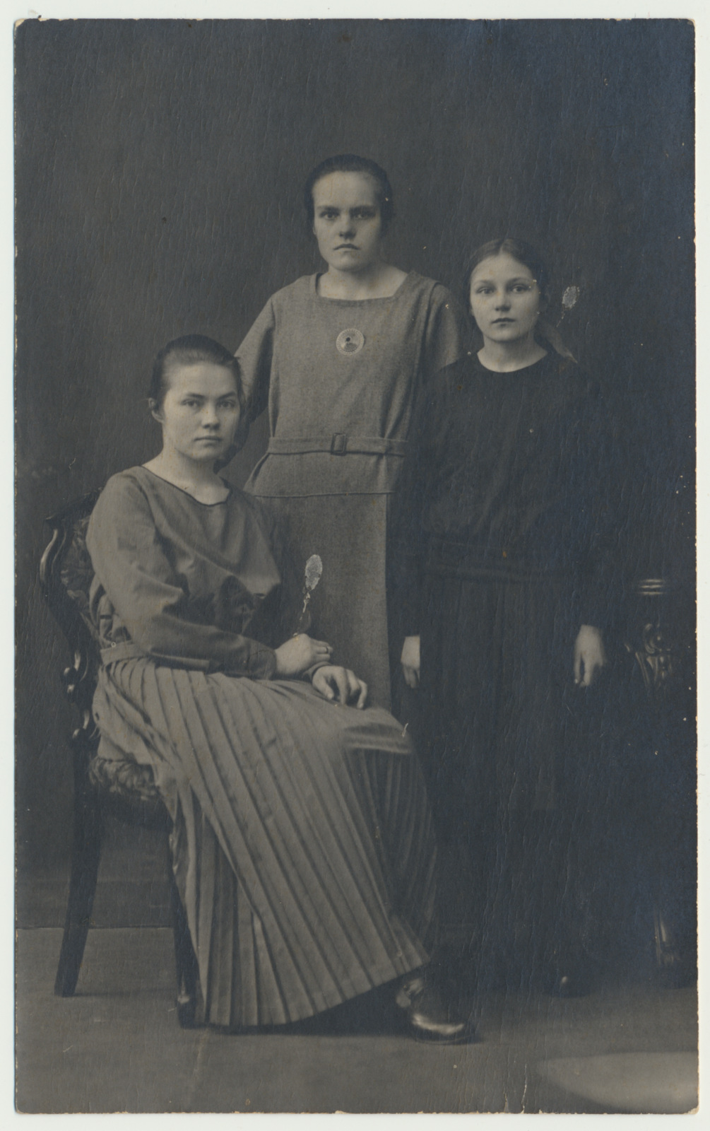 foto, Marie Moll-Kull, 2 õde, u 1925