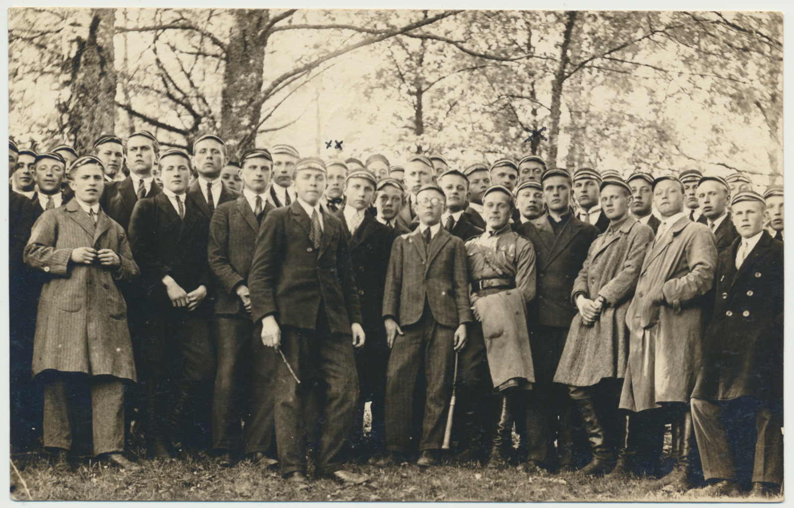 foto, Viljandi Maagümnaasium, grupp, sõjalised õppused, 1928, foto A. Järvekülg