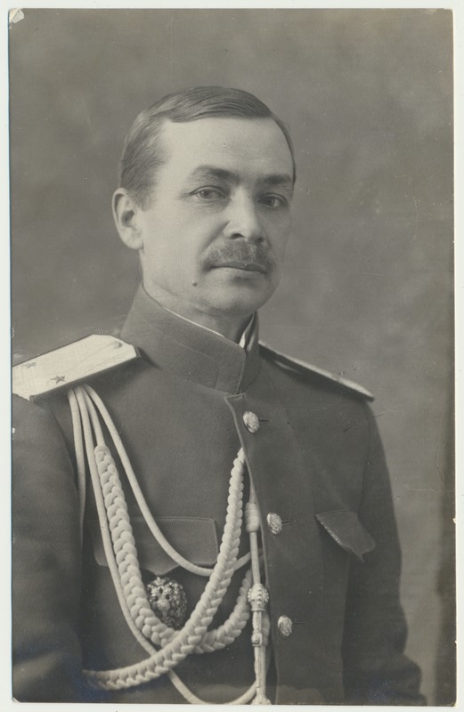 foto Andres Larka u 1920 foto Parikas
