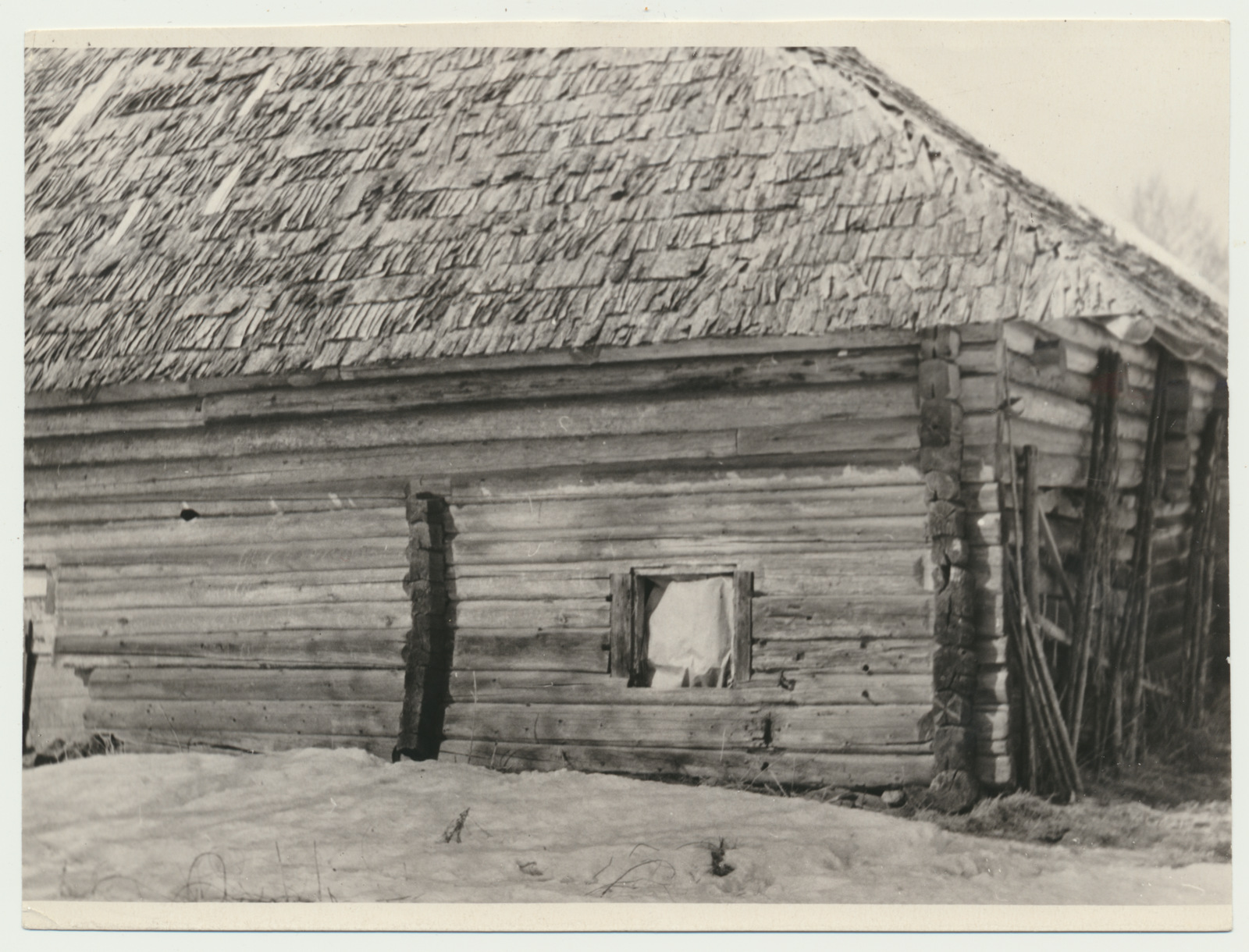 foto Holstre, Kipi vana talumaja, A. ja P.Petersoni kodu, u1964 foto A.Kiisla