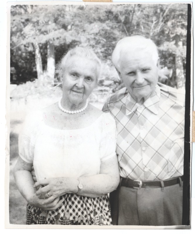 Hilda ja Rudolf Rätsepad oma abielu 58. aastapäeval