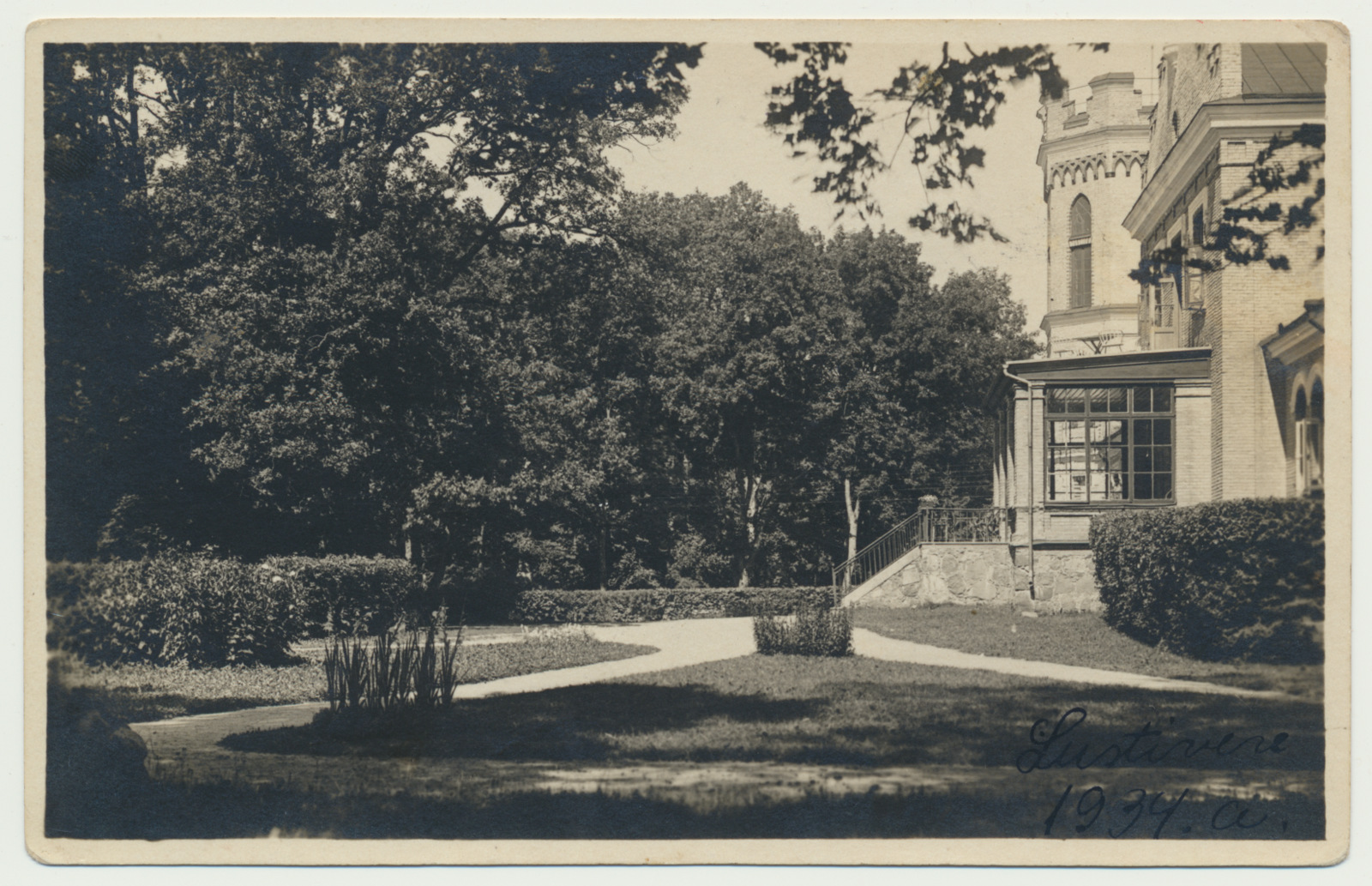 foto, Põltsamaa khk, Lustivere mõis, peahoone, aed, u 1934, foto A. Michelson