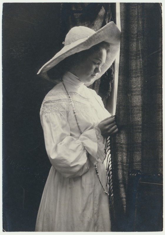 foto, Anna Uudelt (Kukk), 3/4 portree, u 1904