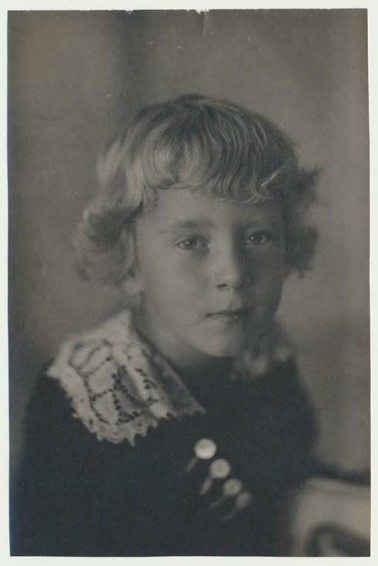 foto, Olev Kukk, rinnaportree, Venemaa, Zeja, u 1916, foto A. Kukk