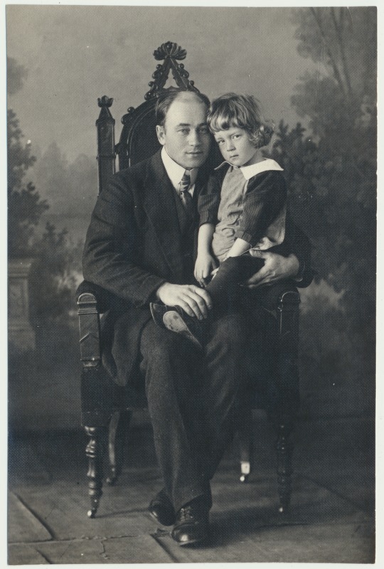 foto, Olev ja Jaan Kukk, Venemaa, Zeja, u 1914, foto A. Kuke õpilane