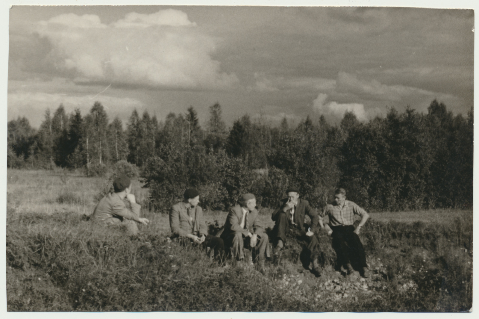 foto, Viljandimaa, väljakaevamised Kivisaarel, V. Lõugas, H. Moora, R. Joost jt, 1961