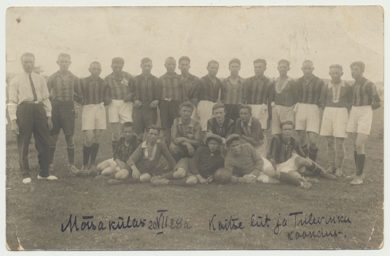 foto, Viljandimaa, Mõisaküla, spordiseltsi Tulevik jalgpallurid, 1928