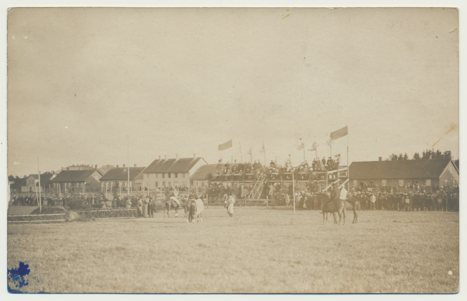 foto, Viljandi, Uus tn, hipodroom, publik, hobused, u 1910