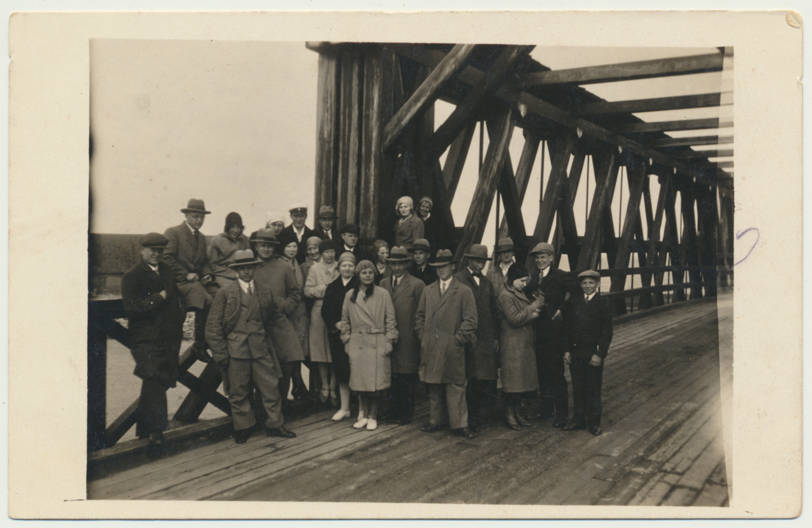 foto, Viljandimaa, Jõesuu sild, grupp, 1931