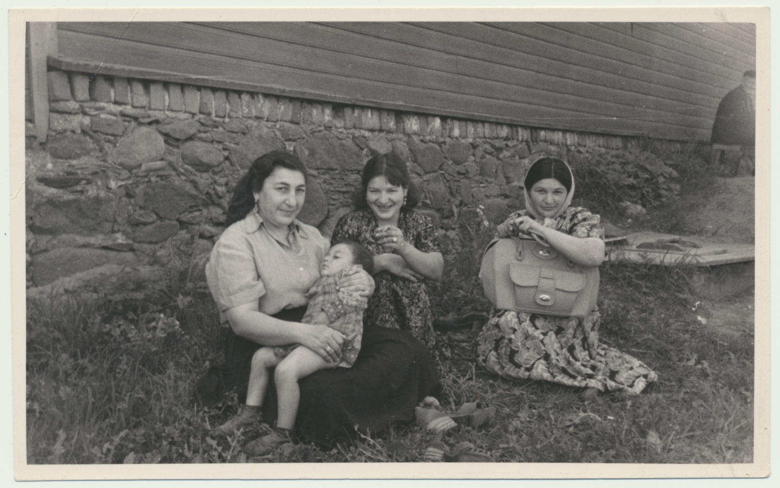 foto, Viljandi, 3 mustlasnaist, laps, 1960