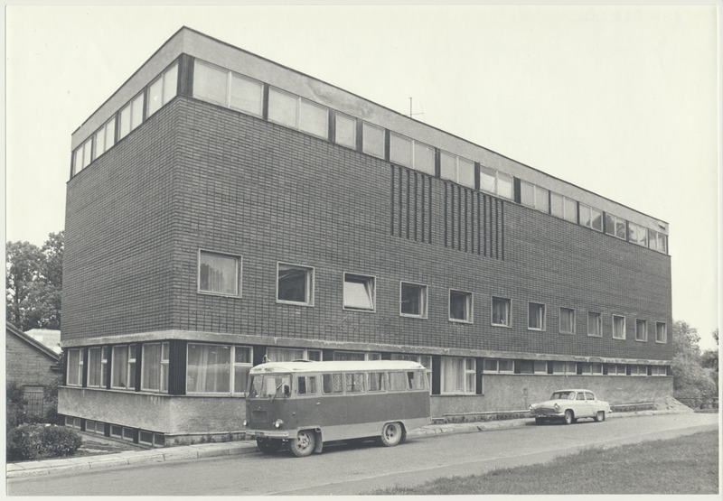 foto, Läti NSV, Valmiera, teater Paegle, 1983