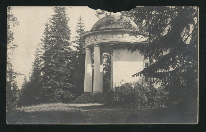 fotopostkaart, Karksi khk, Polli, suvemaja (Tähetempel), park, u 1915