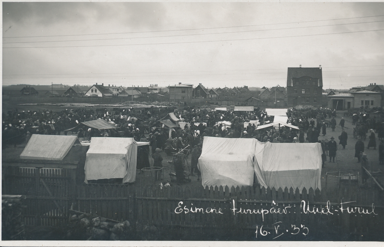 foto, Viljandi, Uus turg, esimene kauplemispäev uuel turuplatsil 16.05.1933