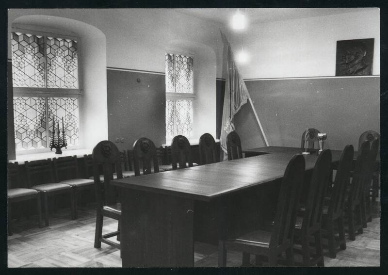 foto, Viljandi, raekoja saal (Viljandi Linna TSN TK istungite saal), september 1983