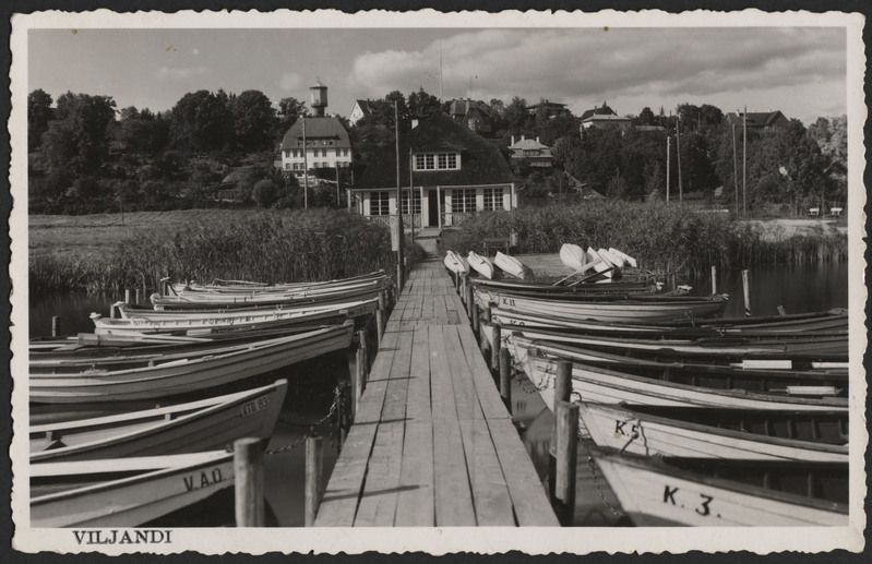 fotopostkaart, Viljandi, paadisild, spordiklubi, elamud mäeveerul, u 1935