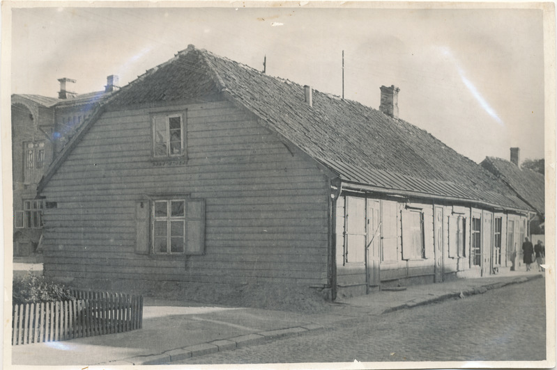 Valga. Maja Liidu tn 1