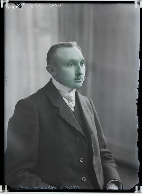 fotonegatiiv, Leesment, mees, rinnaportree 1912 foto J.Riet