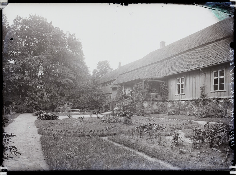 fotonegatiiv, Loodi mõis (von Bocki), hoone, aed, 1912 foto J.Riet