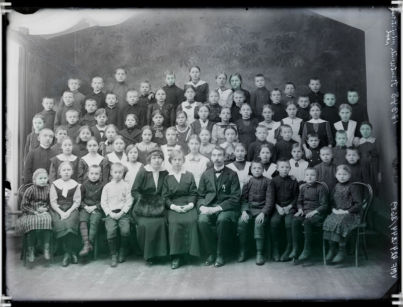 fotonegatiiv, Kantreküla ministeeriumikool, grupp, 11.01.1915 foto J.Riet
