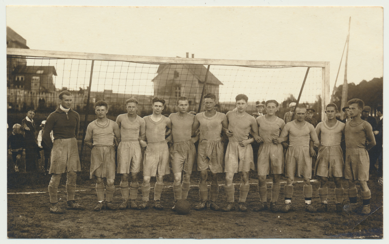 foto, Viljandi, jalgpall, spordiselts Tulevik ja Pärnu Vaprus, Tuleviku jalgpallurid 1932, foto A. Järvekülg