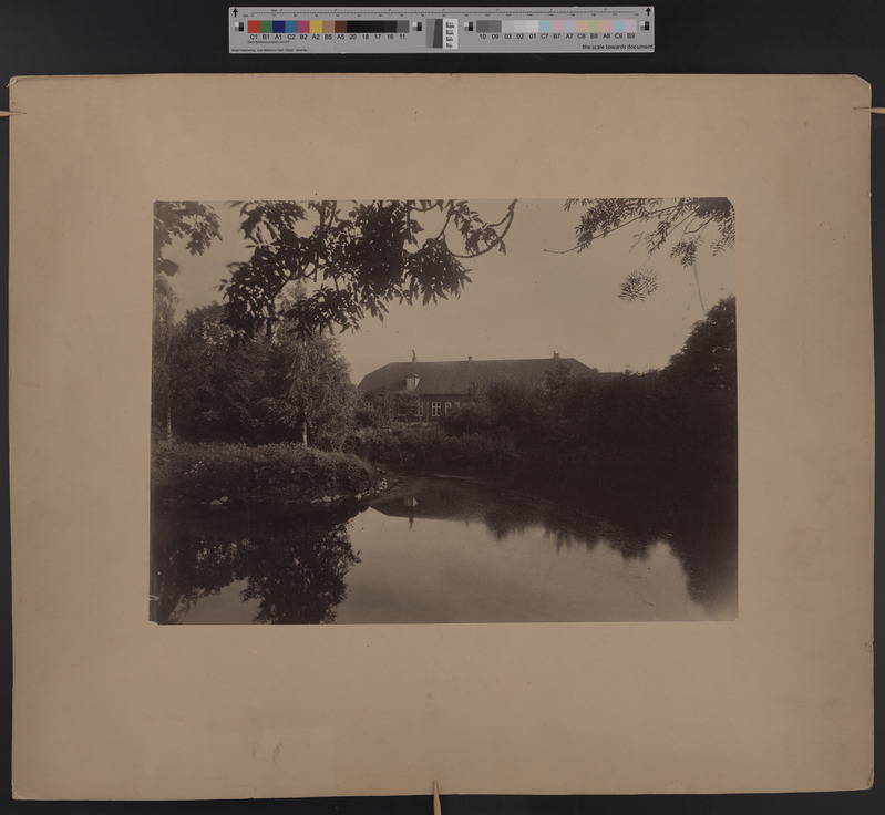 foto papil Viljandi, tiik Lossi ja Jakobsoni tn nurgal, saksa mõisnike kasiino taga u 1895