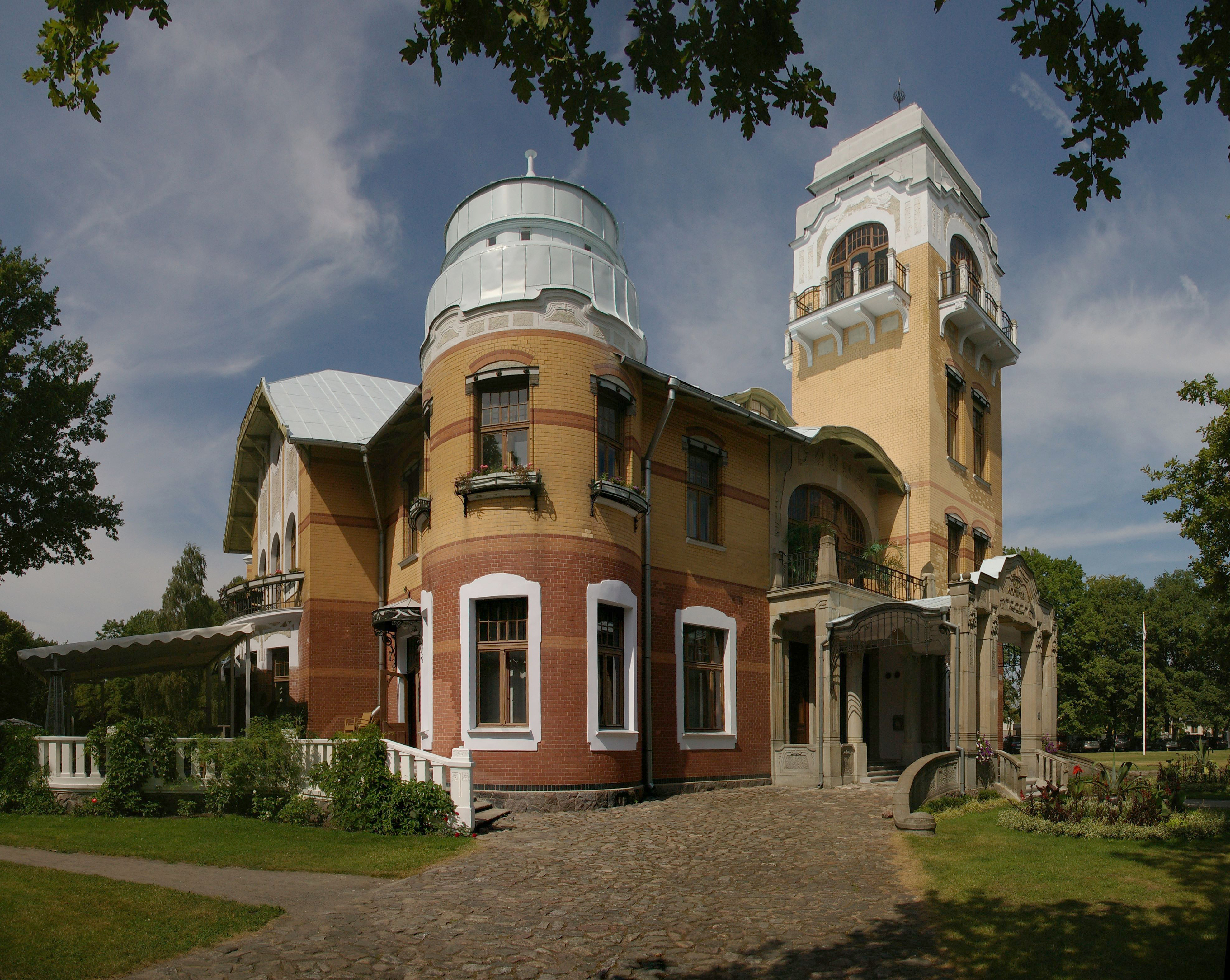 Ammende villa 2 - 2-storey luxury villa belonging to Hermann Ammendele, Pärnu major, Best early youth style in Estonia