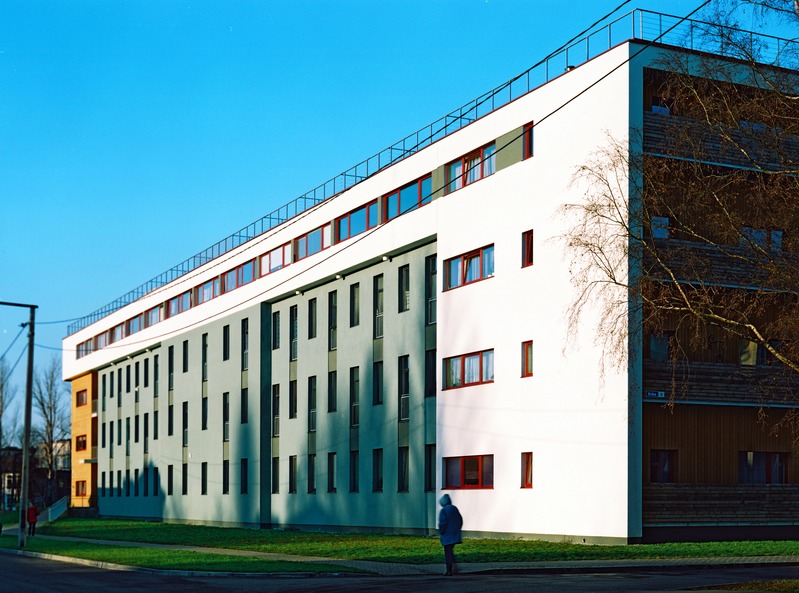 Sotsiaalelamu Põhja-Tallinnas Karjamaa 9. Arhitekt Rein Murula