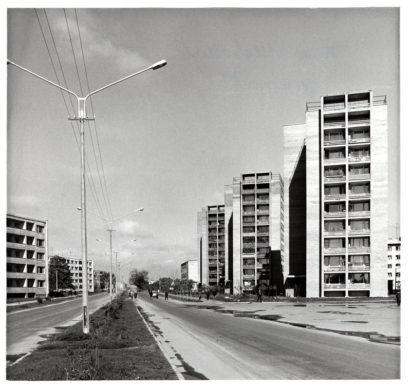 Narva Kreenholmi prospekt: tornelamud