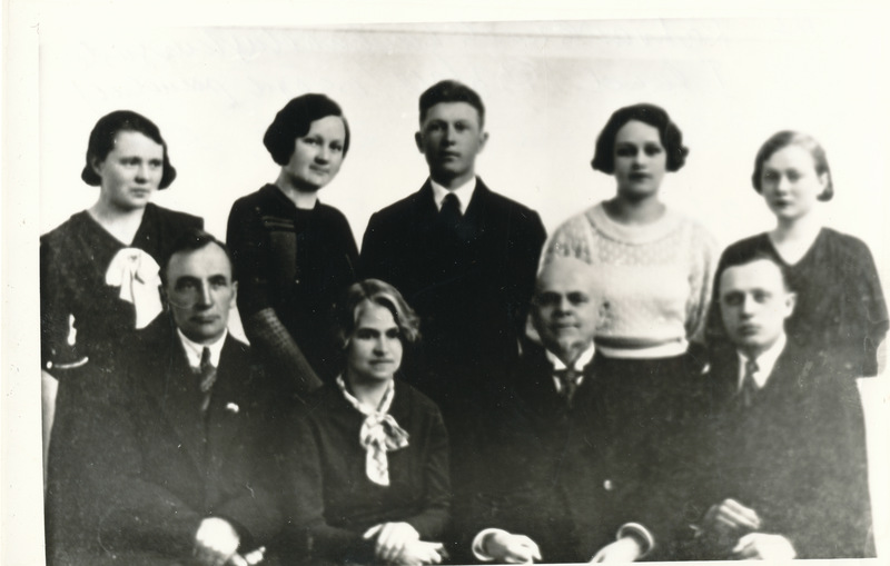 Valga Rahvaülikooli kaubanduskursuste I lend