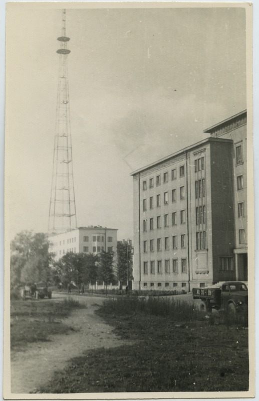 Tallinn, Lomonossovi tn, taga televisiooni saatemast