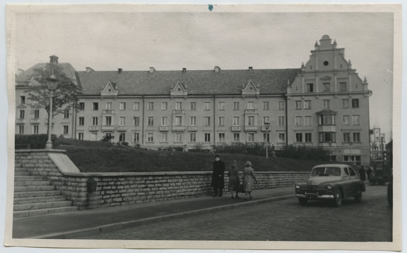 Tallinn, Niguliste tn. 10