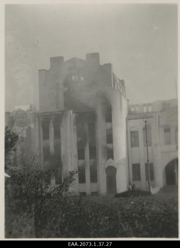 War breaks in Pärnu 23.09.1944, burning Building of Endla Theatre