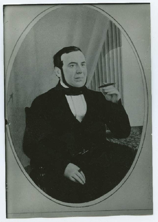 Constantin Meyer, 1812 - 1876, poolportree, kolmveerand vasakule, koloreeritud foto.