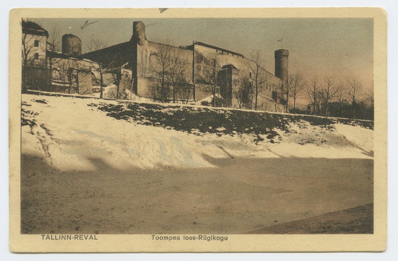 Tallinn. Toompea loss ja Pikk Hermann Schnelli tiigi juurest