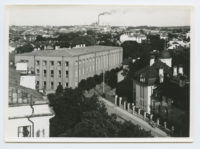 Vaade Estonia pst-le ja Kentmanni tänavale, õhufoto.