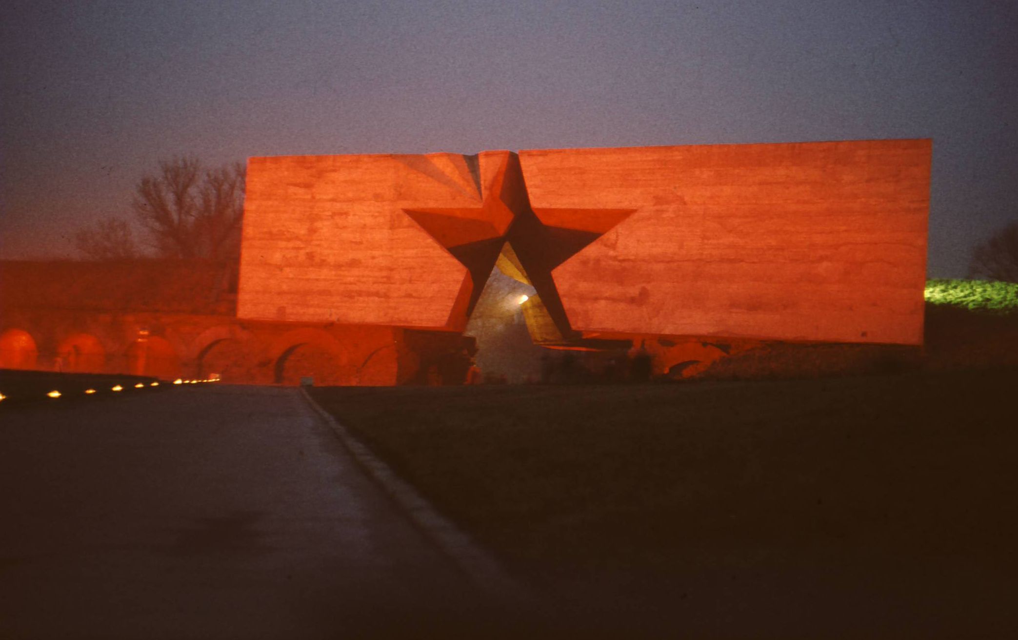 Turismirongiga Bresti, 13.-18. märts 1977.