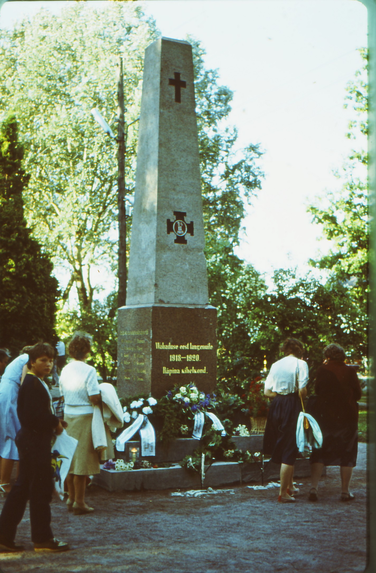 Räpina June 24, 1989. Reopening the pillar of liberty.