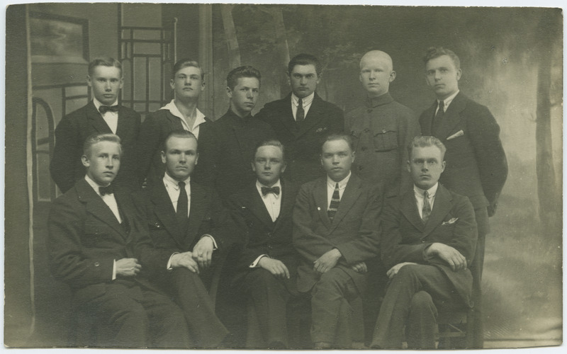 Tallinna Tehnikakooli õppurid.