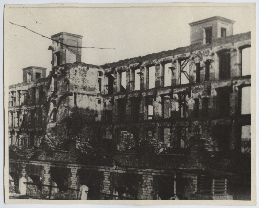 Tallinn, Kopli tänav 35, Balti Manufaktuur purustatud sakslaste poolt Teises maailmasõjas.