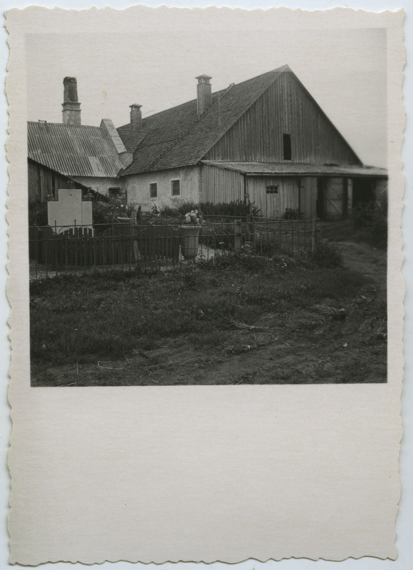 Evgeni Nikonovi haud