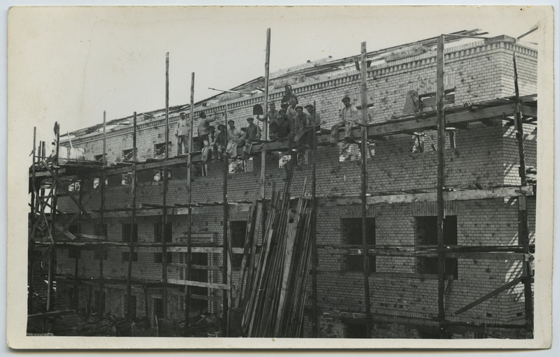 Ehitustöölised 1936 a. Nõmme tuberkuloosihaigla ehitamisel
