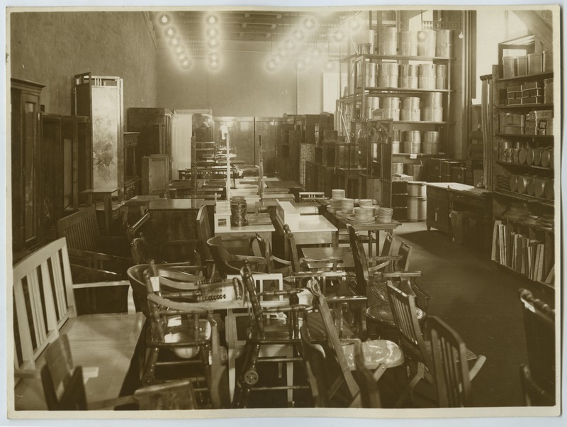 A./s. A. M. Lutheri puutööstuse laoruum