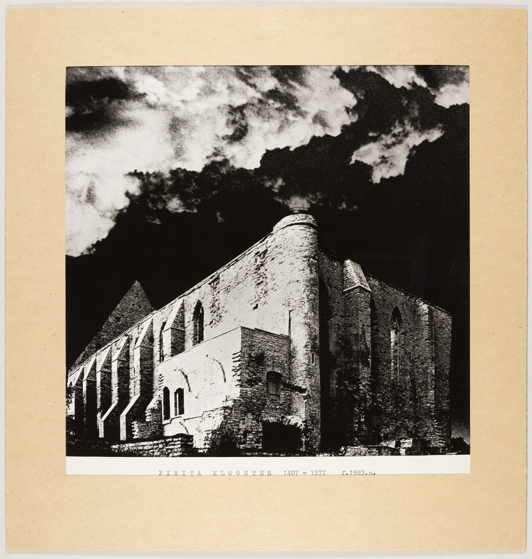 Pirita kloostrikiriku müürid